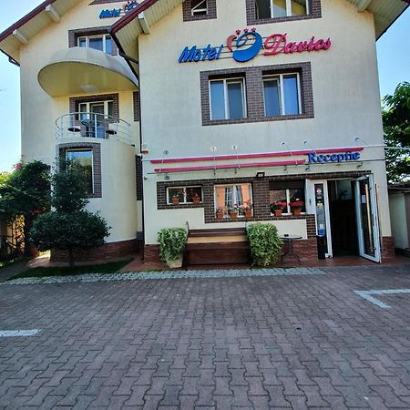 Motel Davios Targu Jiu Exterior photo